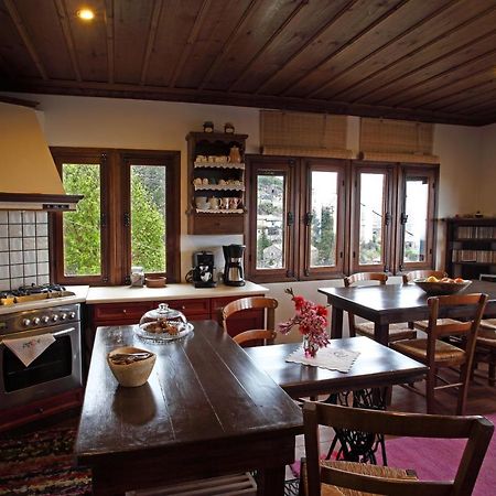 Mpelleiko Otel Stemnitsa Dış mekan fotoğraf