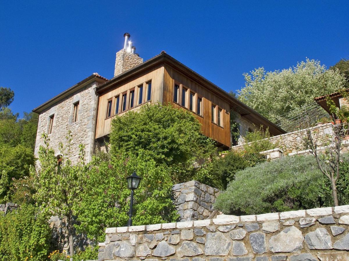 Mpelleiko Otel Stemnitsa Dış mekan fotoğraf